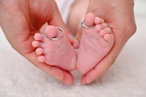 四平怀孕小肚子酸酸的